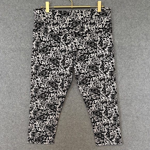Intro Capri Pull-On Tummy Control Women Leggings M Black/White - Picture 1 of 7
